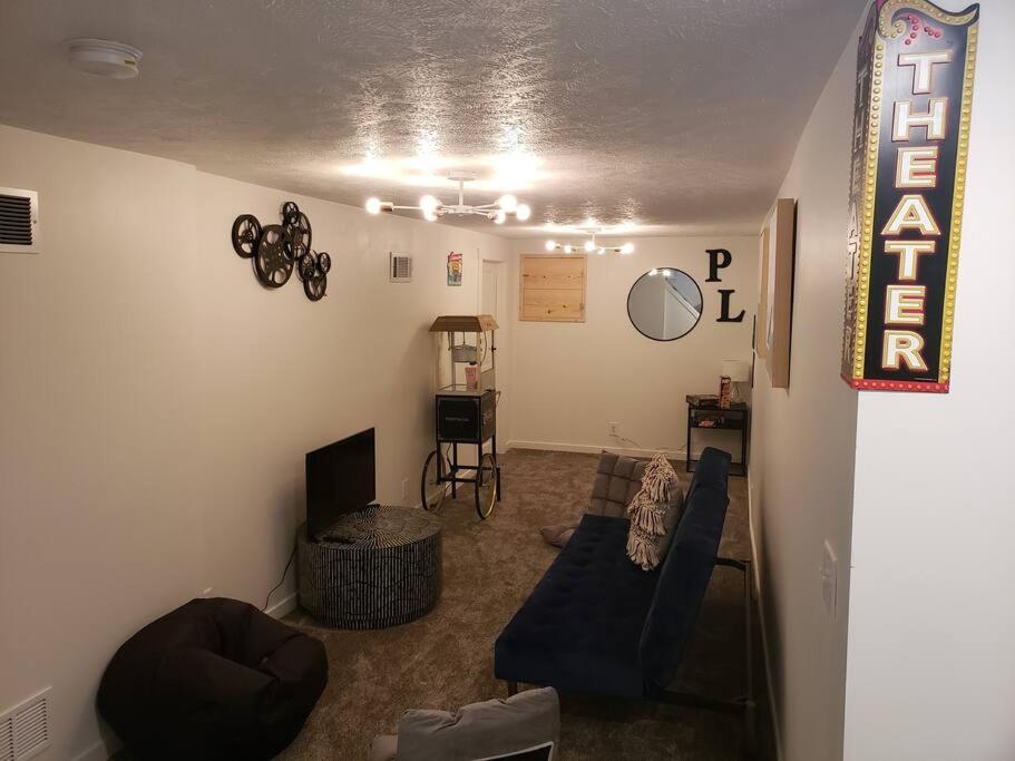 Cute Cottage-2 Min From Downtown Линкольн Экстерьер фото